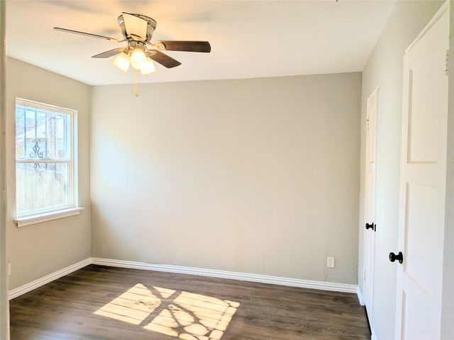 3051 UTAH Avenue, Dallas, TX 75216