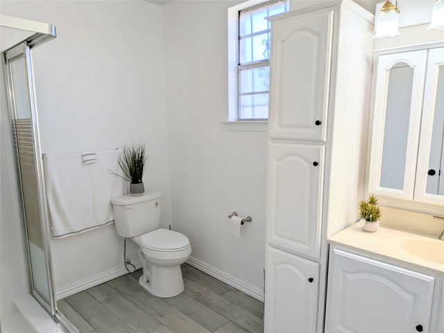 3051 UTAH Avenue, Dallas, TX 75216