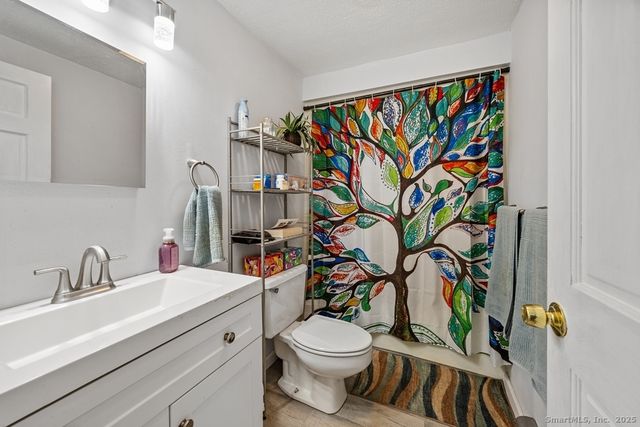 124 East Street, Wolcott, CT 06716