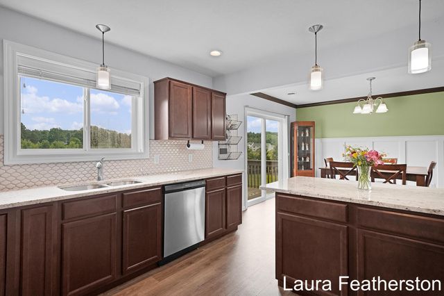 11740 Ridge Water Drive NE, Sparta, MI 49345