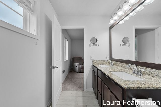 11740 Ridge Water Drive NE, Sparta, MI 49345