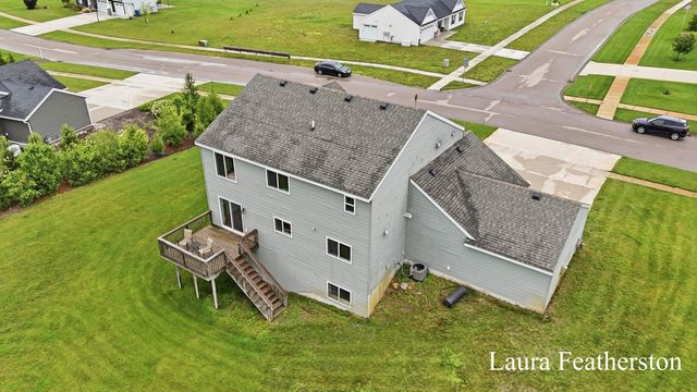11740 Ridge Water Drive NE, Sparta, MI 49345