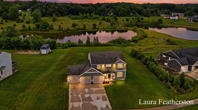 11740 Ridge Water Drive NE, Sparta, MI 49345