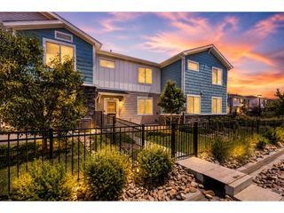 610 Stonebridge Dr, Longmont, CO 80503
