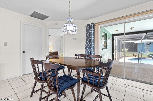 1209 SE 12th ST, Cape Coral, FL 33990