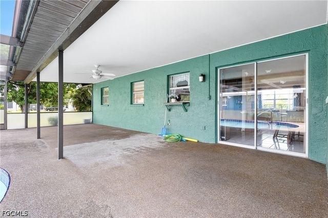 1209 SE 12th ST, Cape Coral, FL 33990