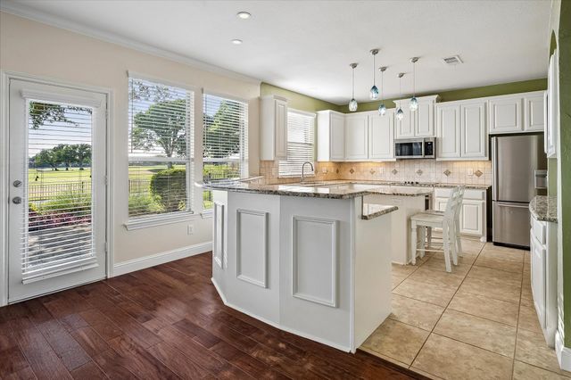 2125 Clubside Drive, Corinth, TX 76210