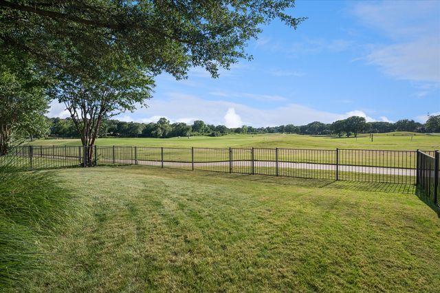 2125 Clubside Drive, Corinth, TX 76210