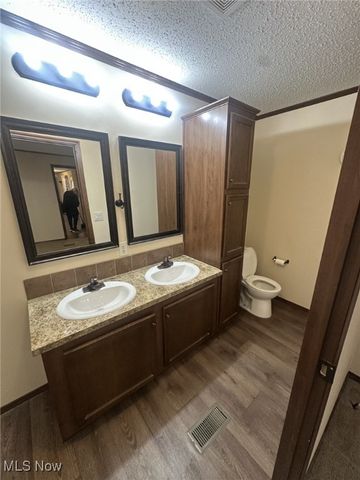 4790 Snowdrift Lane, Zanesville, OH 43701