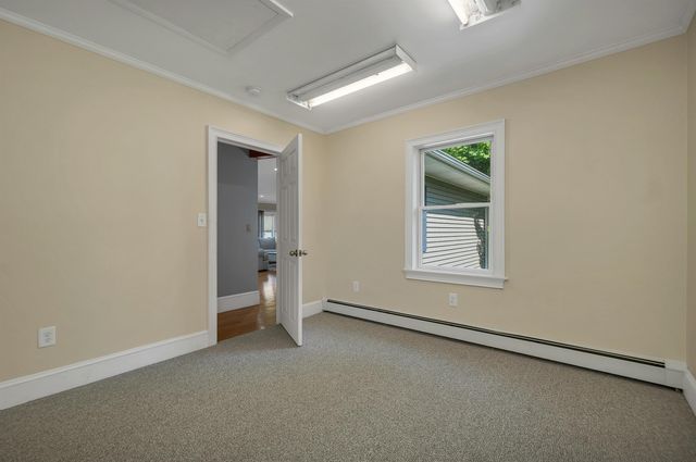 15 Adams Avenue, Seabrook, NH 03874