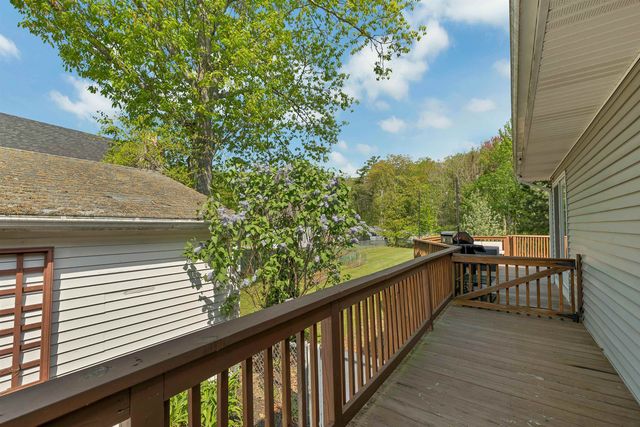 15 Adams Avenue, Seabrook, NH 03874