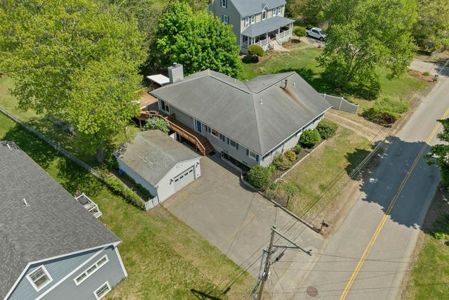 15 Adams Avenue, Seabrook, NH 03874