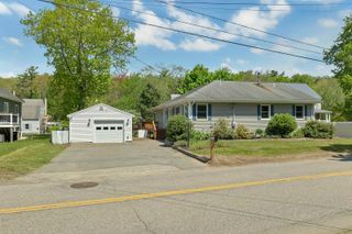 15 Adams Avenue, Seabrook, NH 03874