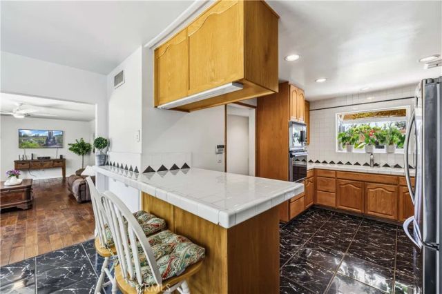 9801 Lubao Avenue, Chatsworth, CA 91311