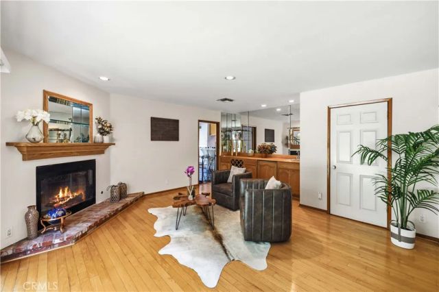 9801 Lubao Avenue, Chatsworth, CA 91311