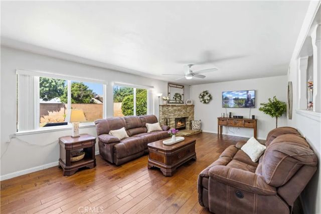 9801 Lubao Avenue, Chatsworth, CA 91311