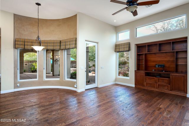 6129 E Coyotes Den Place, Tucson, AZ 85750