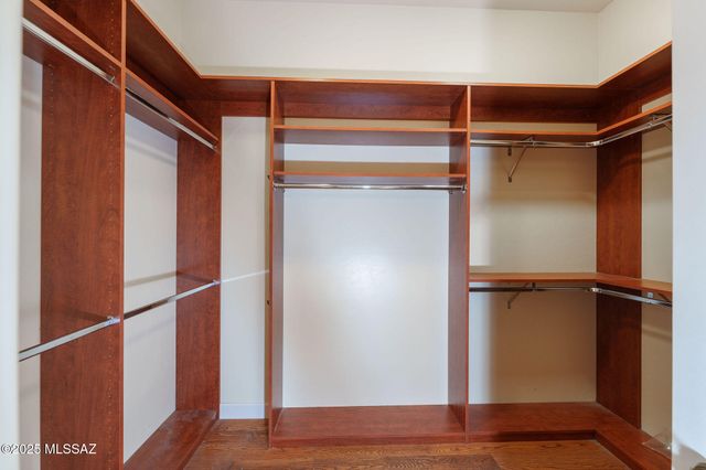 6129 E Coyotes Den Place, Tucson, AZ 85750