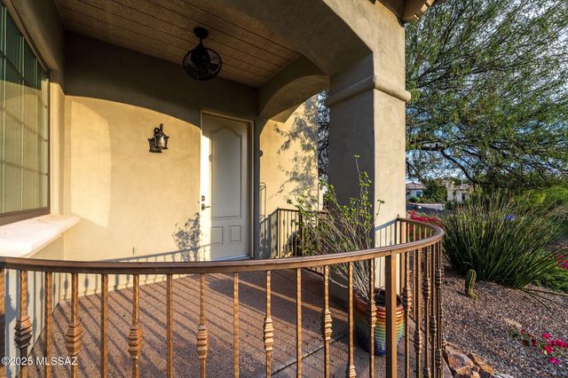 6129 E Coyotes Den Place, Tucson, AZ 85750