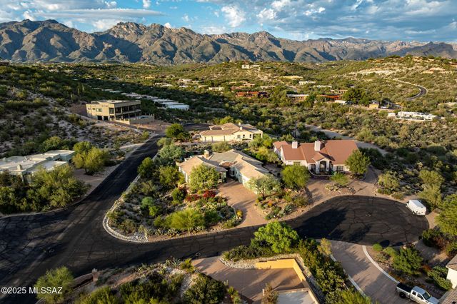 6129 E Coyotes Den Place, Tucson, AZ 85750