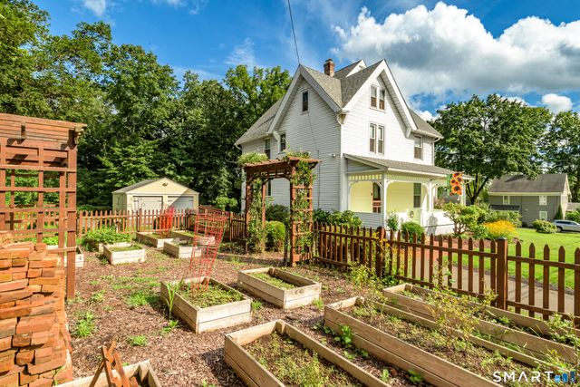 271 Main Street, Berlin, CT 06023
