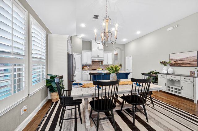 833 Countryside Way, Little Elm, TX 76227