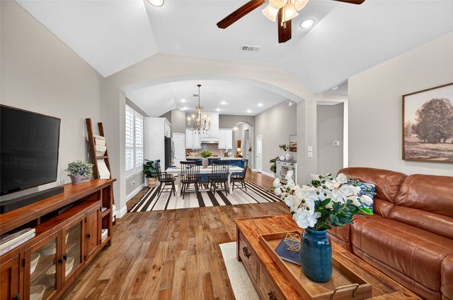 833 Countryside Way, Little Elm, TX 76227