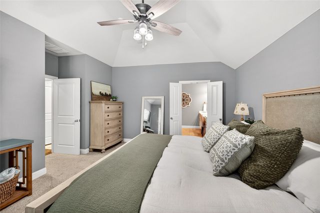 833 Countryside Way, Little Elm, TX 76227