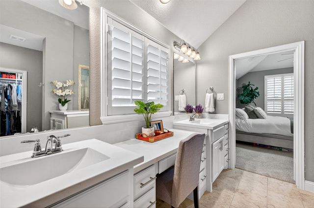 833 Countryside Way, Little Elm, TX 76227