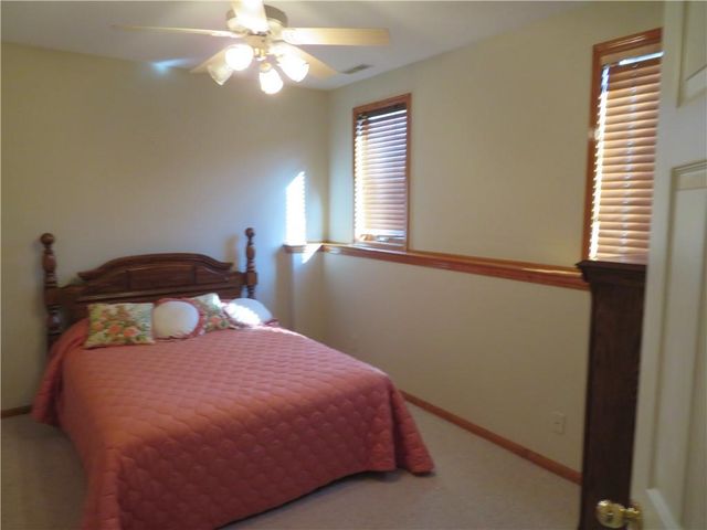 114 Overhill Drive, Paola, KS 66071