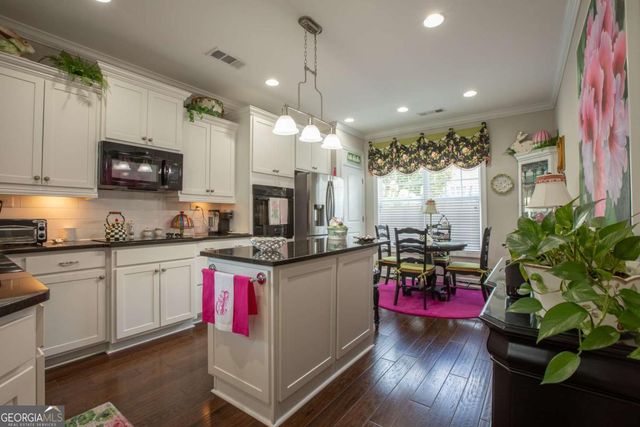 3552 Cresswind Parkway SW, Gainesville, GA 30504