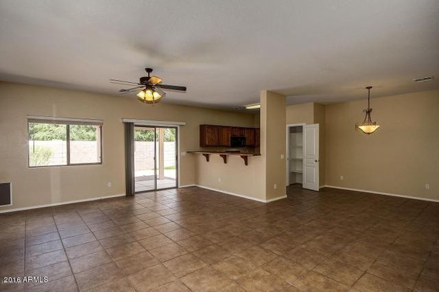 7034 W McMahon Way, Peoria, AZ 85345