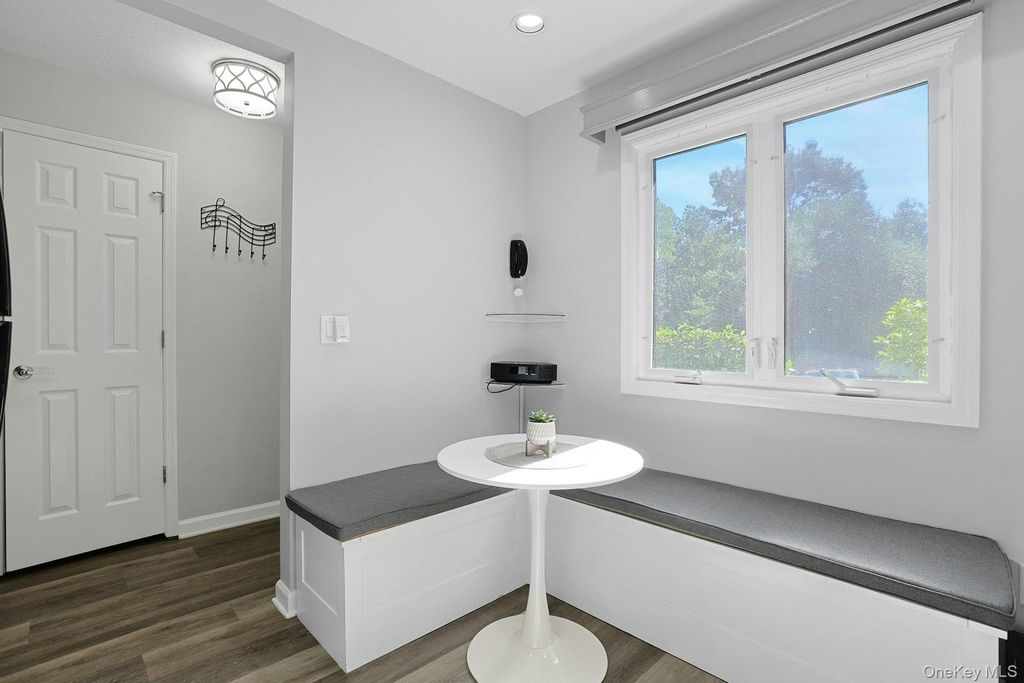 3902 Hickory Court, Peekskill, NY 10566 — photo 5