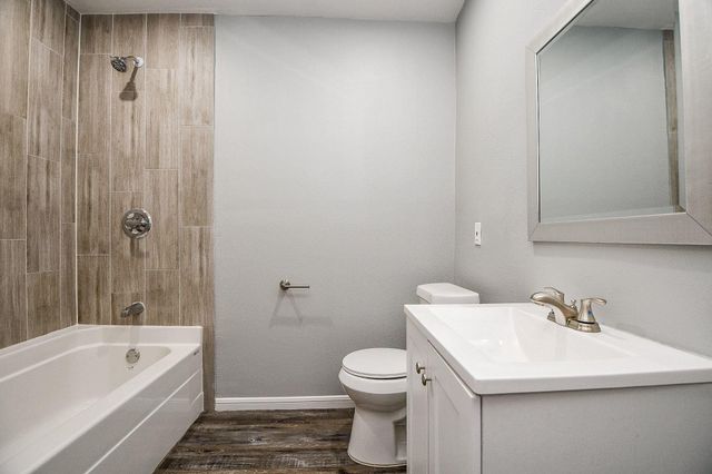 8308 John Street, Houston, TX 77012