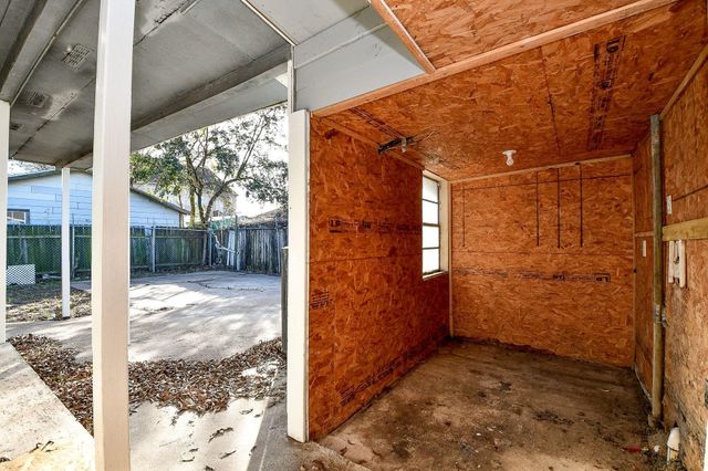 8308 John Street, Houston, TX 77012