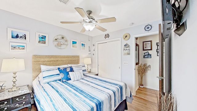 31 Briarwood Avenue, Keansburg, NJ 07734