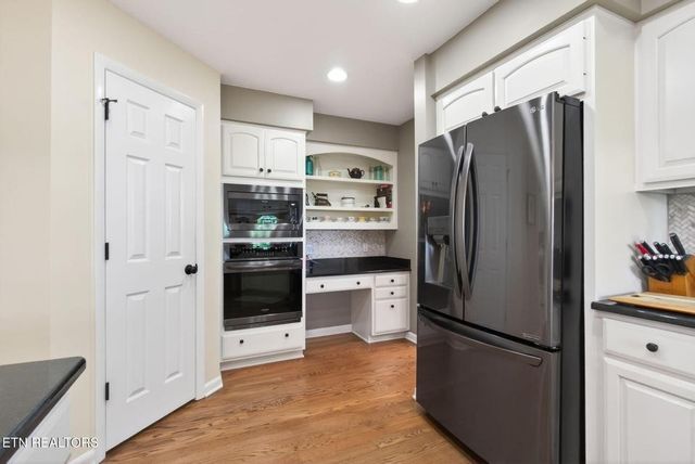150 Lynhurst Dr, Crossville, TN 38558