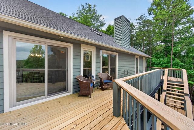 150 Lynhurst Dr, Crossville, TN 38558