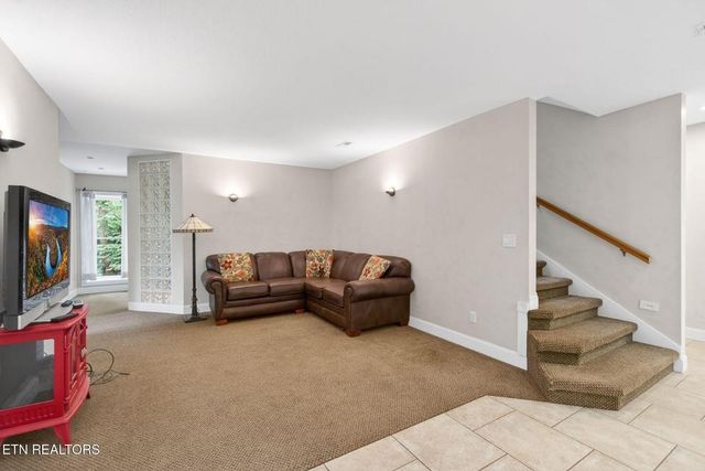 150 Lynhurst Dr, Crossville, TN 38558