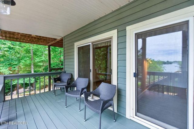 150 Lynhurst Dr, Crossville, TN 38558