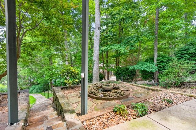 150 Lynhurst Dr, Crossville, TN 38558