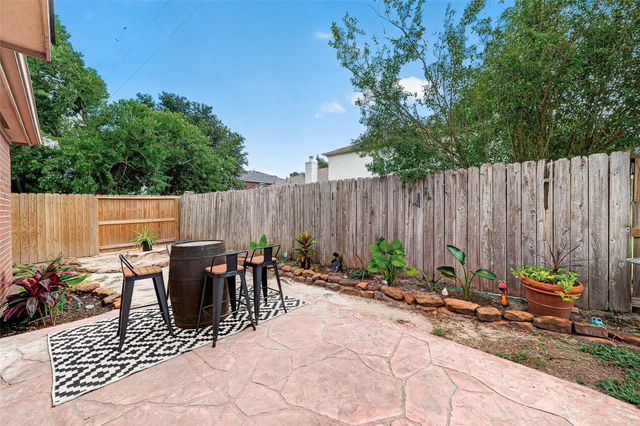 10306 Nickel Grove Drive, Houston, TX 77095