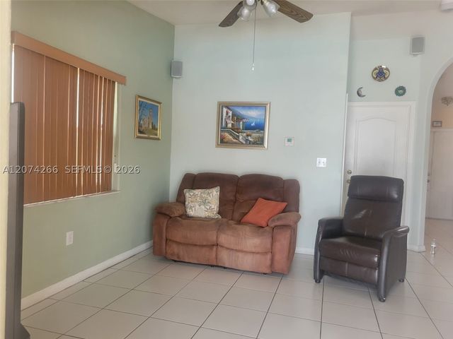 14770 SW 172nd St, Miami, FL 33187