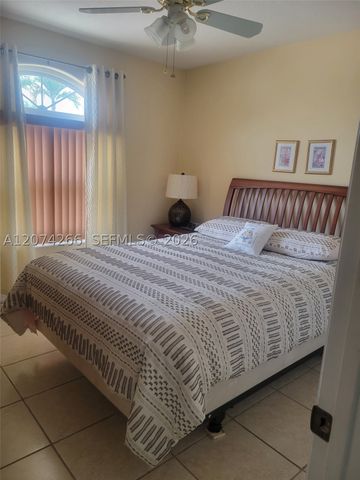 14770 SW 172nd St, Miami, FL 33187