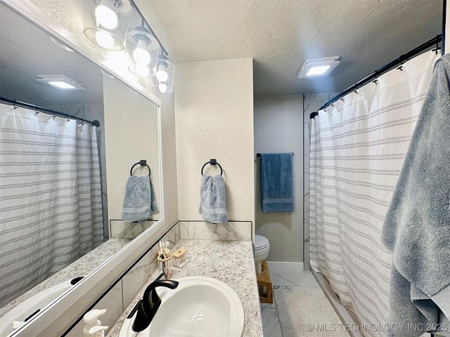 413 Greenwood Drive, Tahlequah, OK 74464
