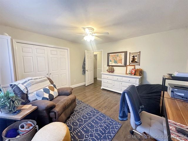 413 Greenwood Drive, Tahlequah, OK 74464