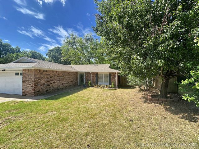 413 Greenwood Drive, Tahlequah, OK 74464