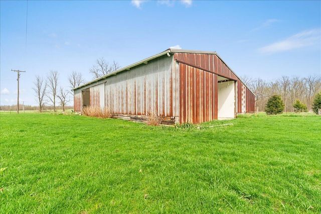 975 Elliott Road, Fowlerville, MI 48836