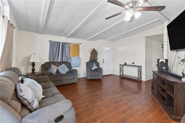 19078 Monterey, Hesperia, CA 92345