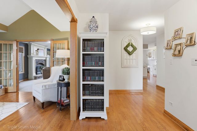 10926 Moose Lane, Orland Park, IL 60467